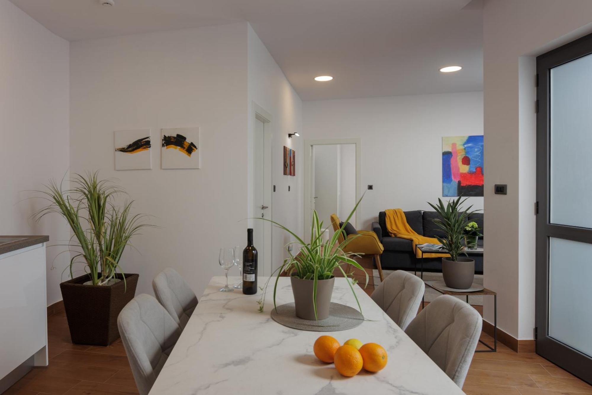 Terra 5 Deluxe On The Ground Floor With Private Parking * Rijeka