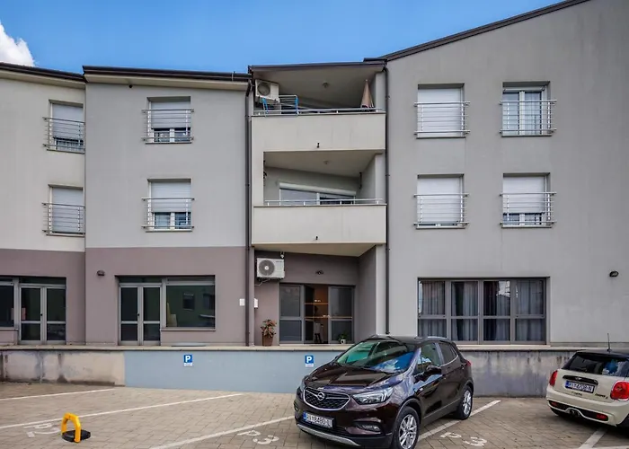 Terra 5 Deluxe Apartment On The Ground Floor With Private Parking